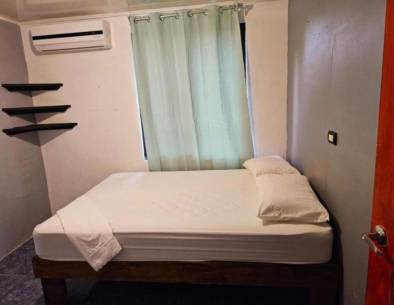 Yubarta Lodge Увита Екстериор снимка